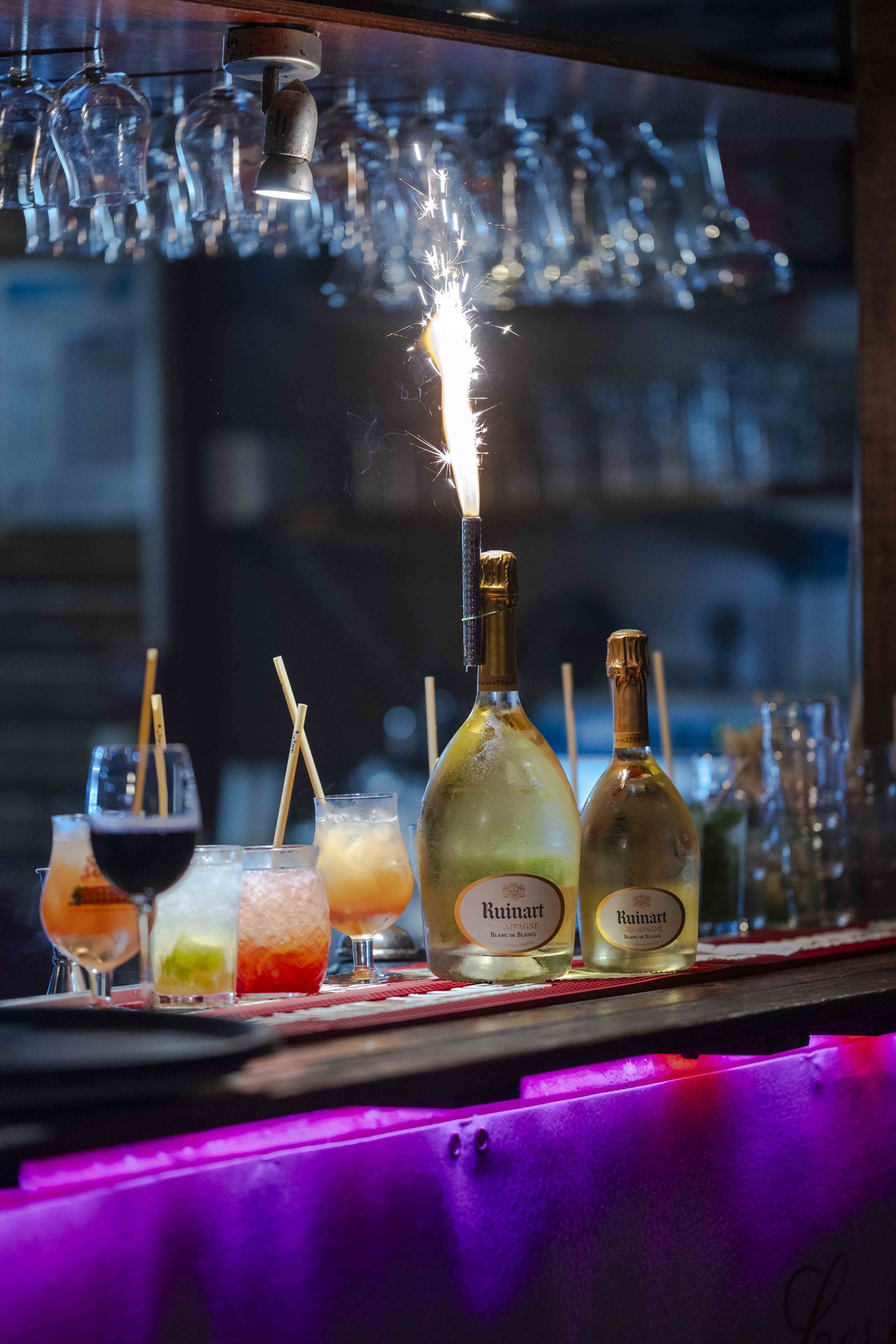 Une bouteille de champagne