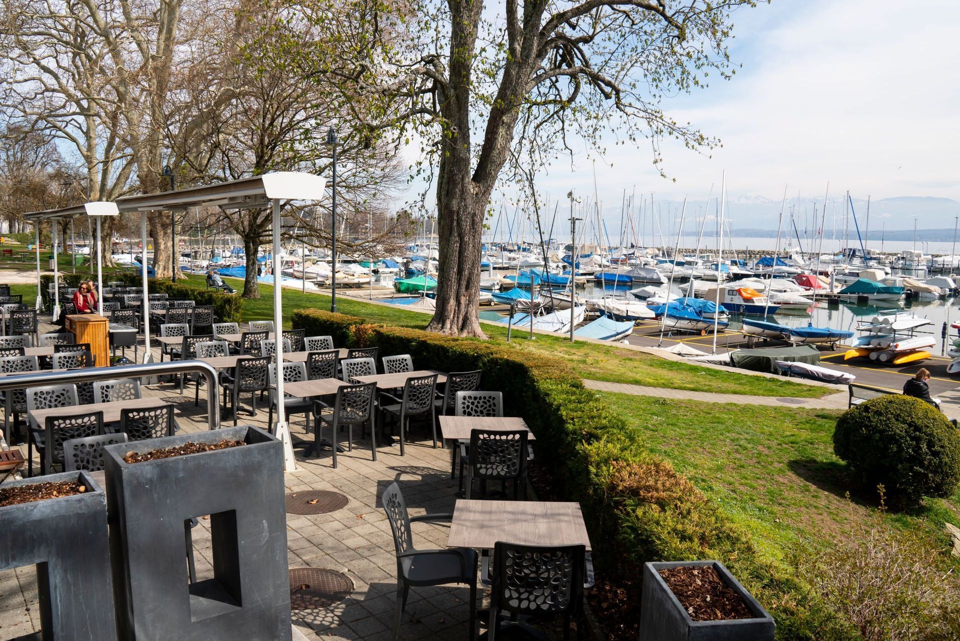 Café - Restaurant Les Abériaux | Prangins