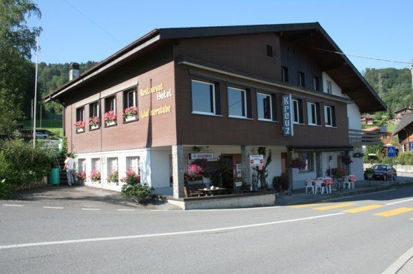 RESTAURANT KREUZ | KRATTIGEN