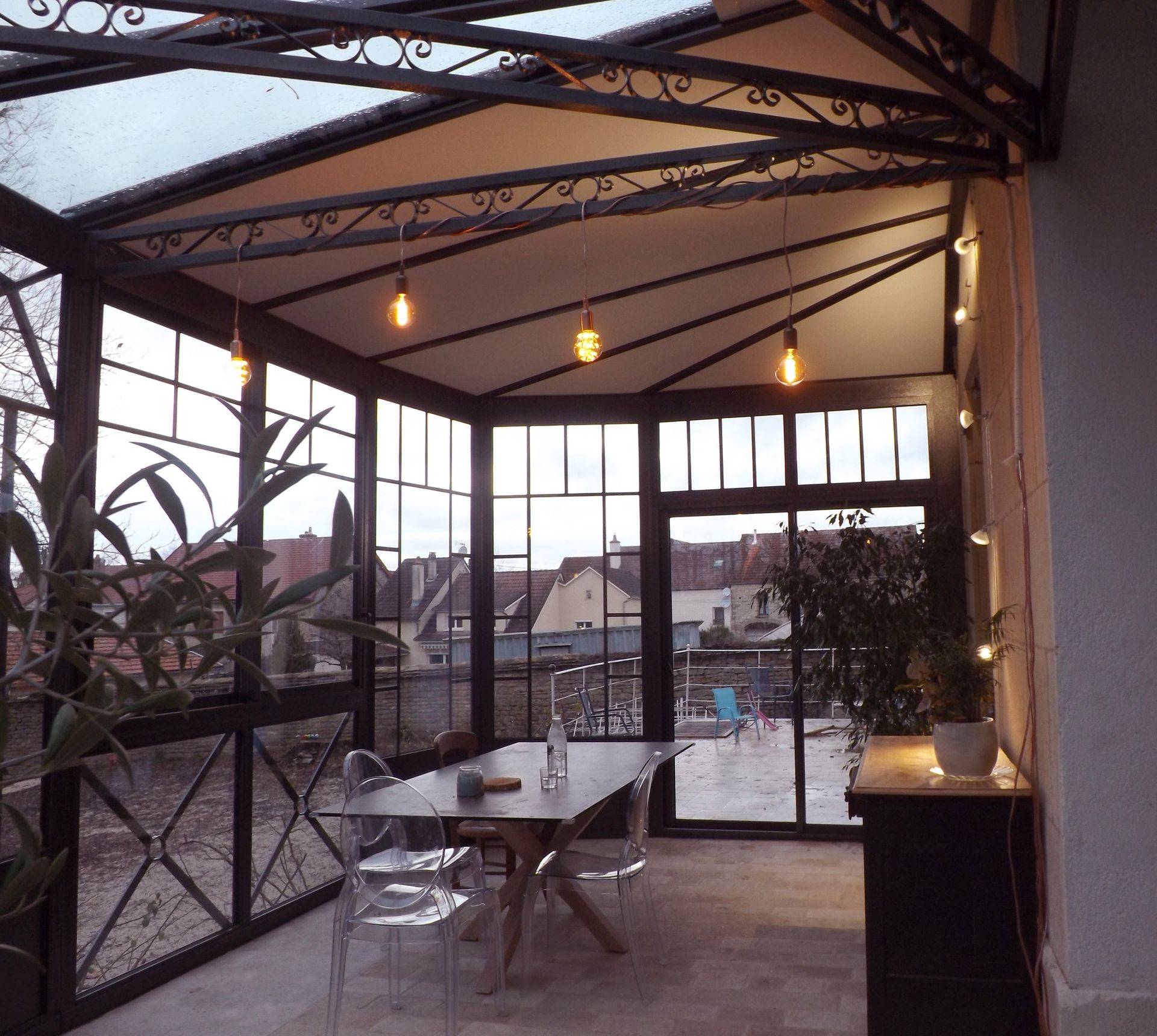 Véranda vue de côté 