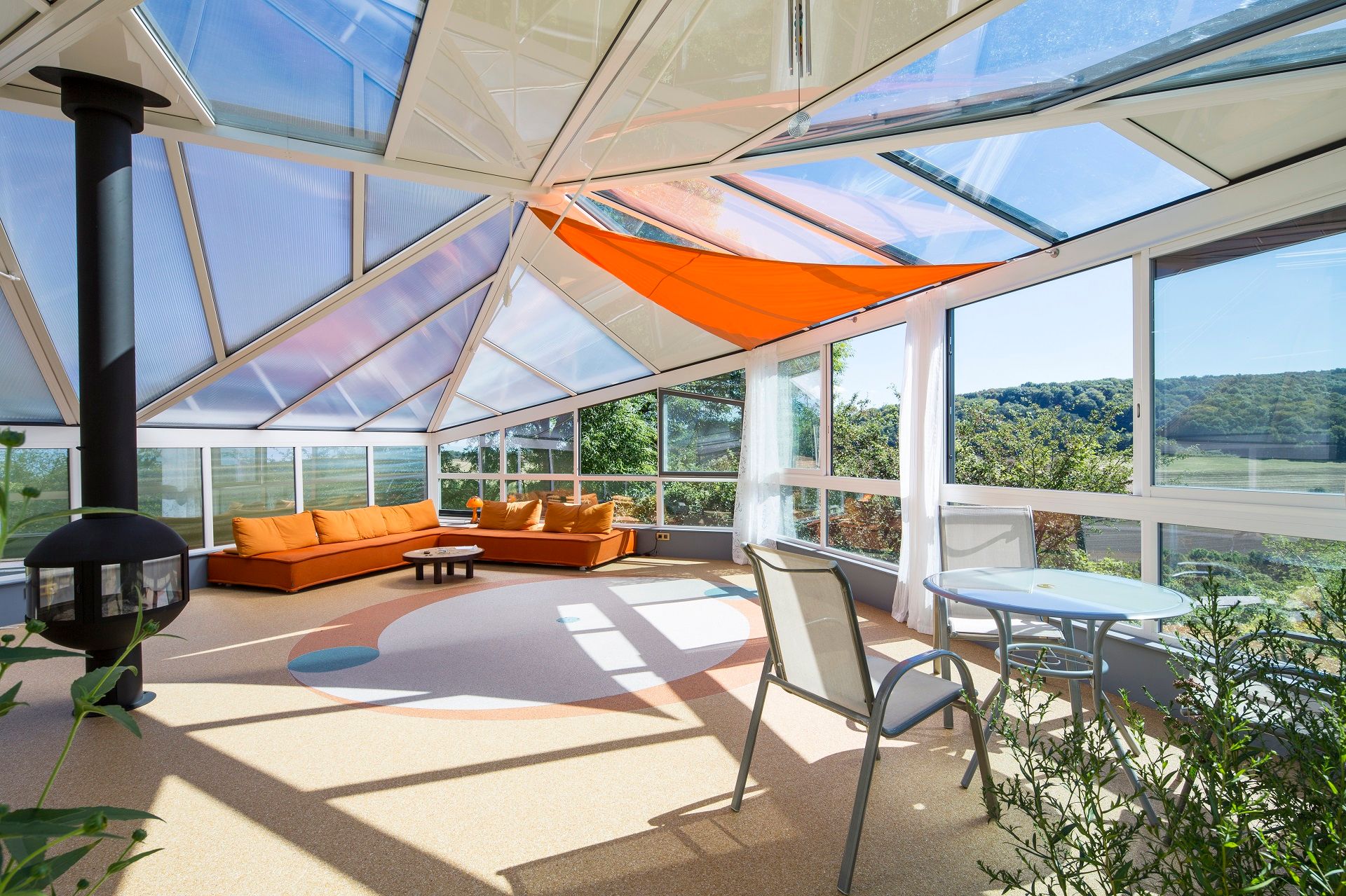 Vue sur la toiture d'une véranda