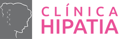 Un logotipo para la clínica Hipatia con la silueta de un rostro de mujer.