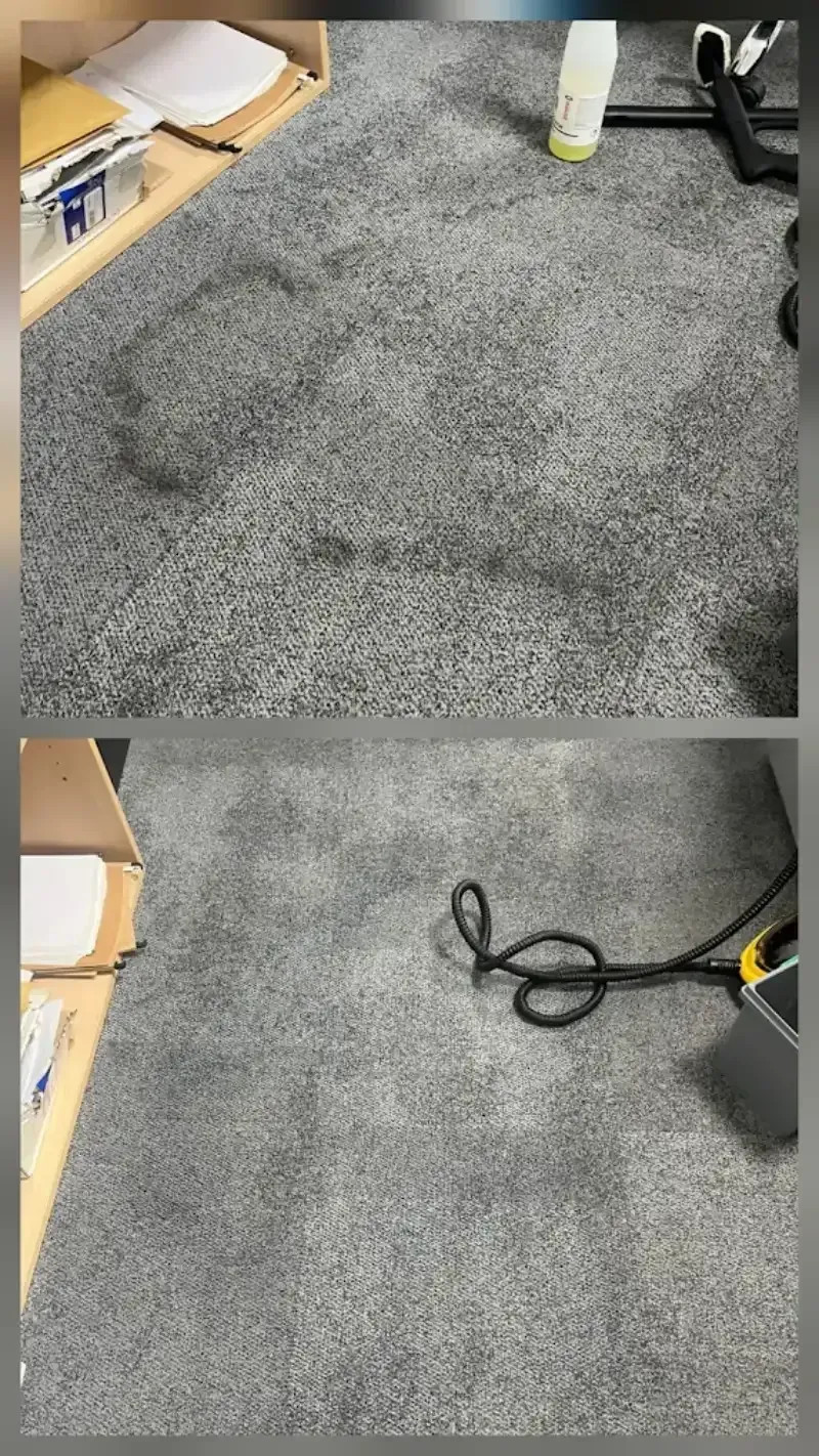 Icono de marcador de posición gris claro con un sol y montañas sobre fondo blanco