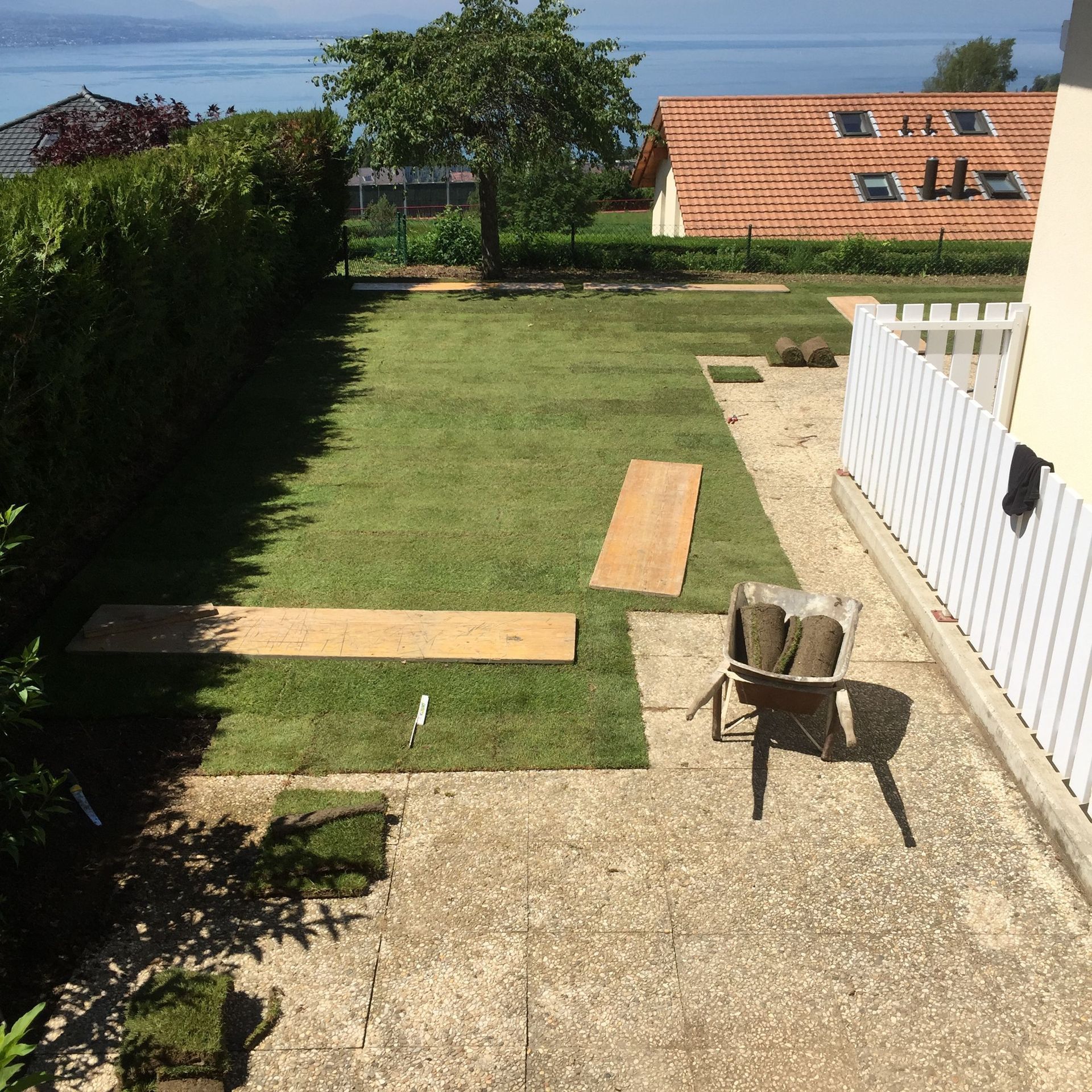 Engazonnement pré-cultivé - Passiflore Jardin Sàrl