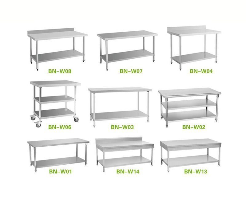 Un montón de diferentes tipos de mesas de acero inoxidable.