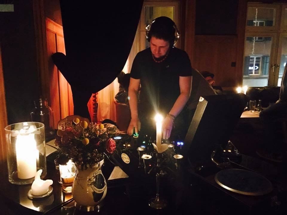 Party in der REMIX BAR in Davos 4