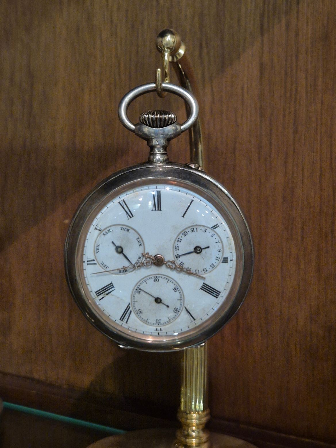 Montre de poche avec quantième