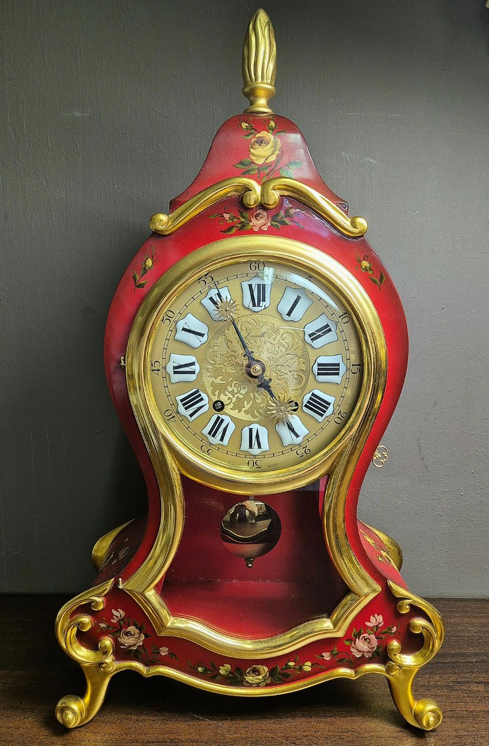 Pendule Neuchâteloise Zénith