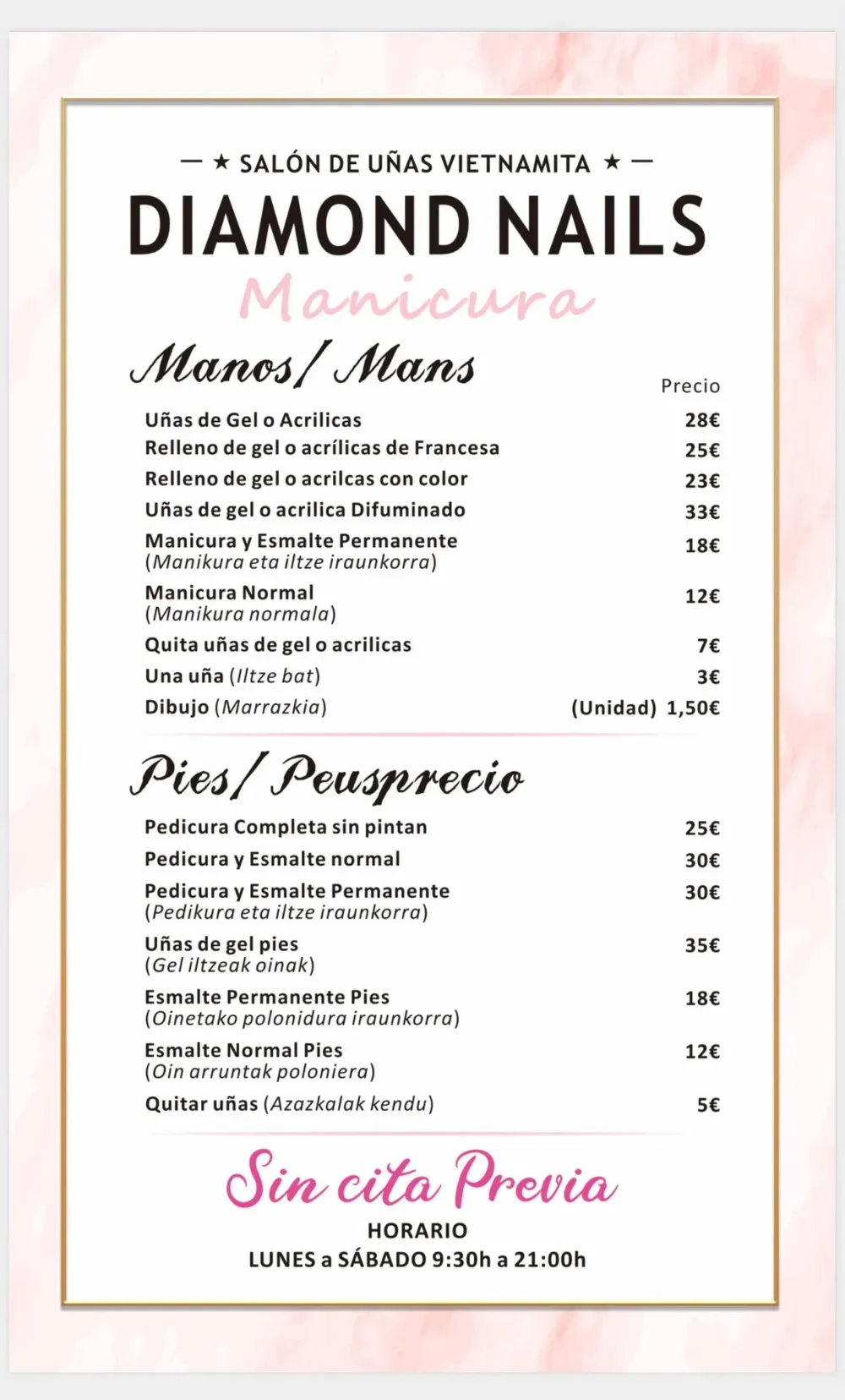 Folleto para el menú del salón Diamond Nails, en tonos rosa y beige, con los precios de manicura y pedicura.
