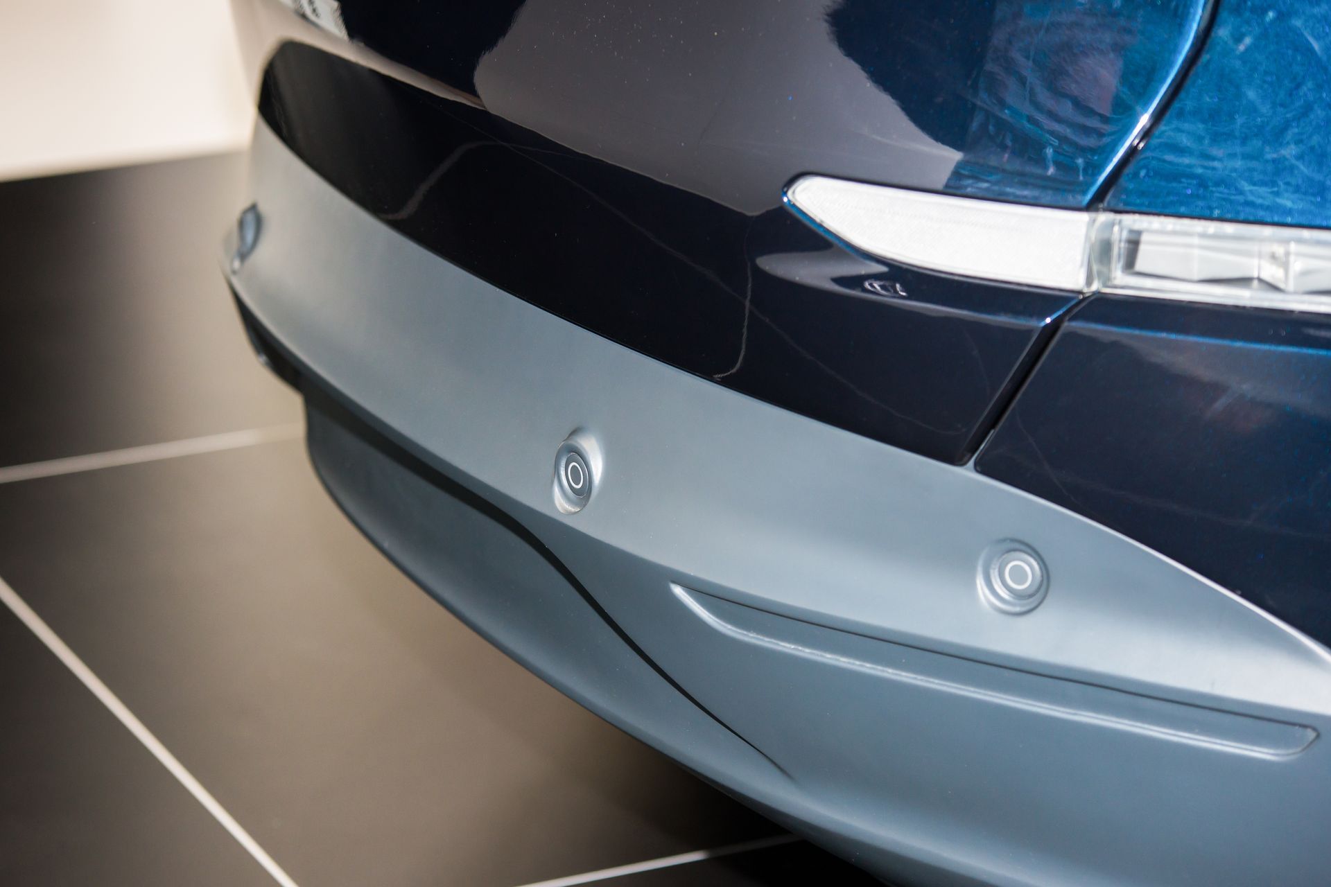 Détecteurs de marche arrière sur une voiture