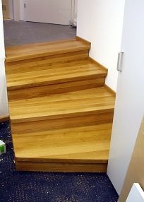 Projekt von Die Schreinerei T.H., Inh. Schreinermeister Thomas Herbert: Treppe nachher