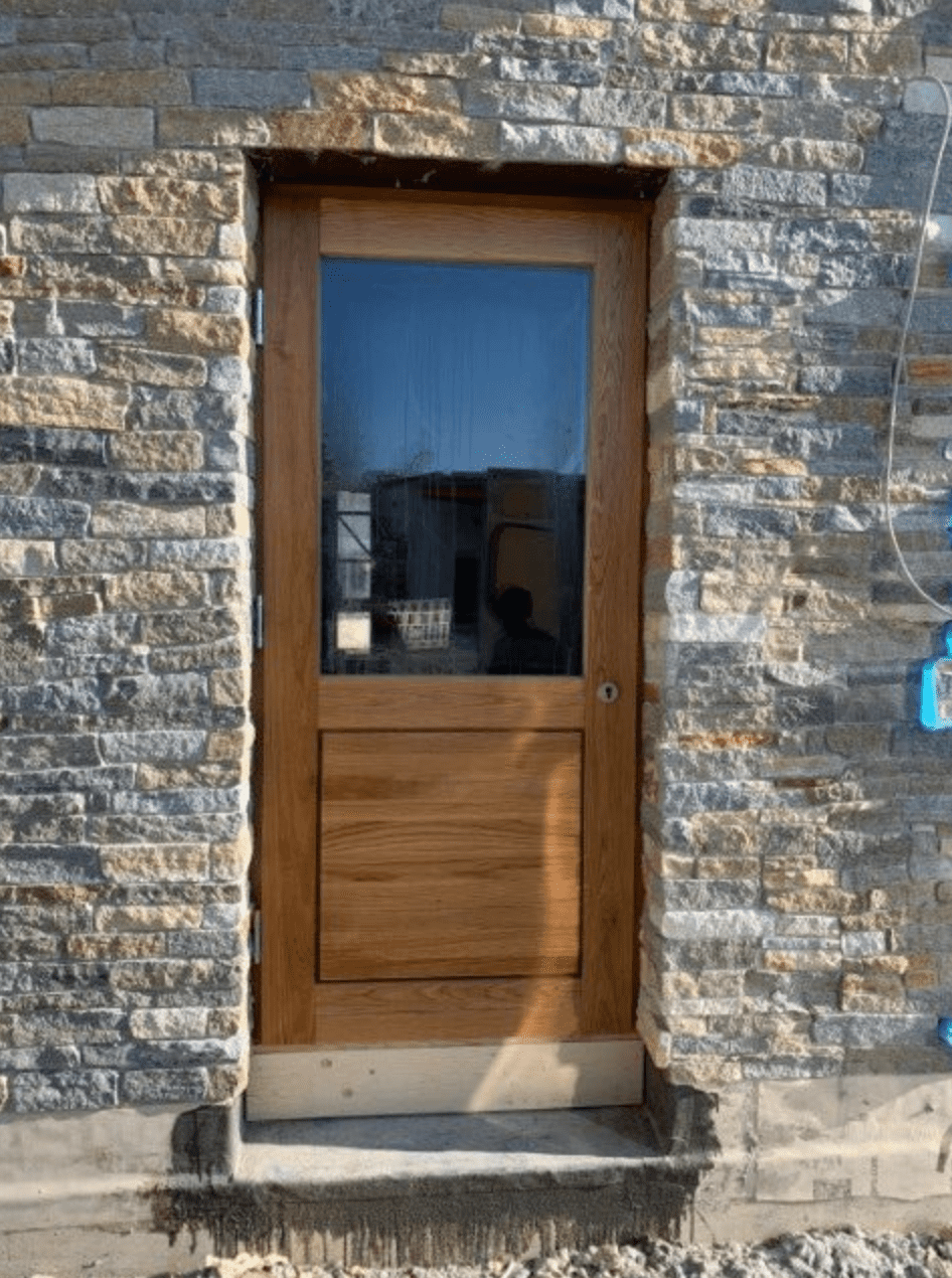 braune Tür aus Holz, Projekt von Die Schreinerei T.H., Inh. Schreinermeister Thomas Herbert
