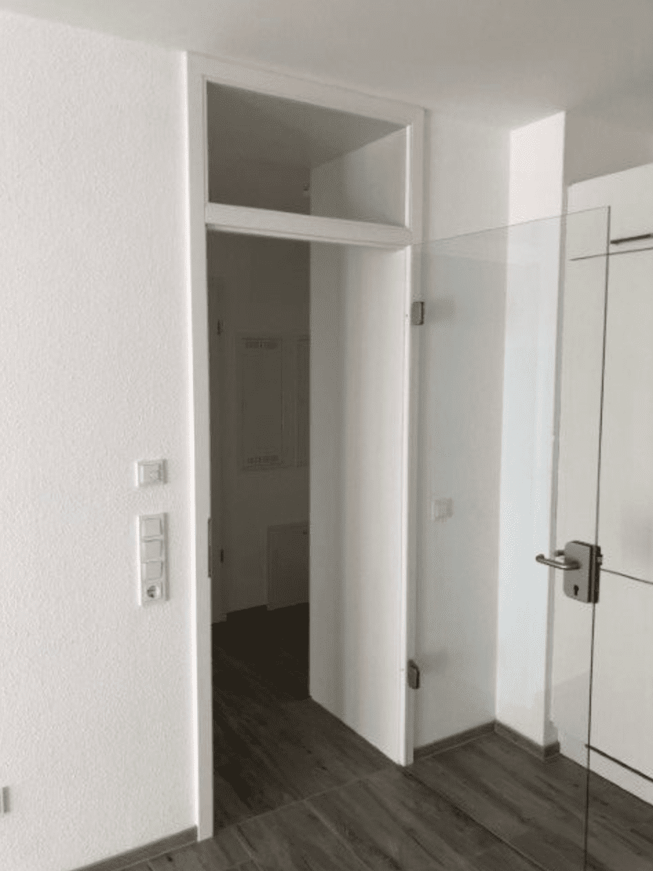 Weiße Tür, Projekt von Die Schreinerei T.H., Inh. Schreinermeister Thomas Herbert