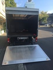 Véhicules de service