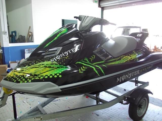 Marquage sur jet-ski