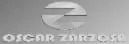 Una foto en blanco y negro del logo de Oscar Zamora.