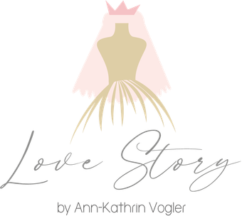 Das Logo für „Love Story“ von Ann-Kathrine Vogler zeigt eine Schaufensterpuppe mit Brautkleid und Schleier.