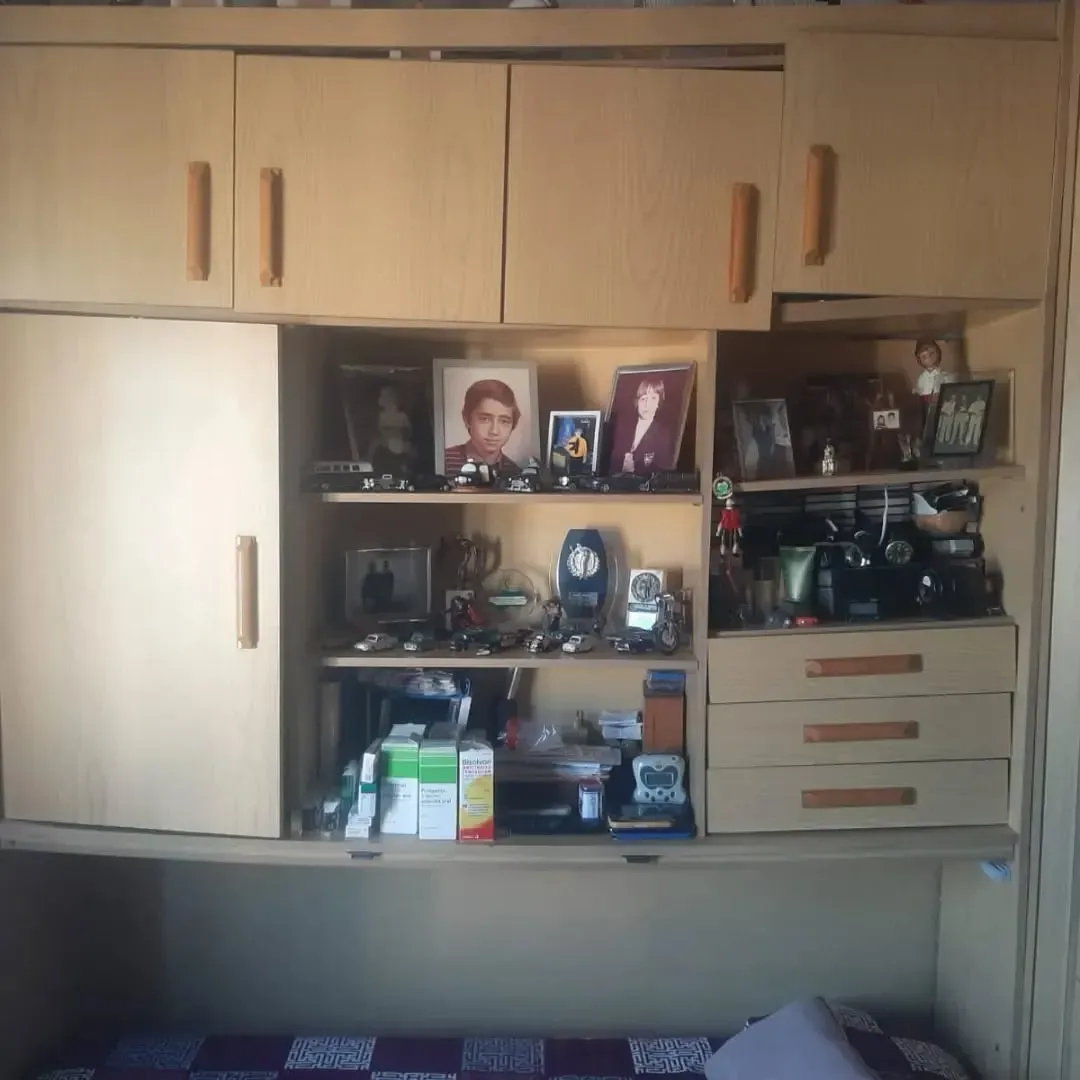 Armario empotrado de madera 