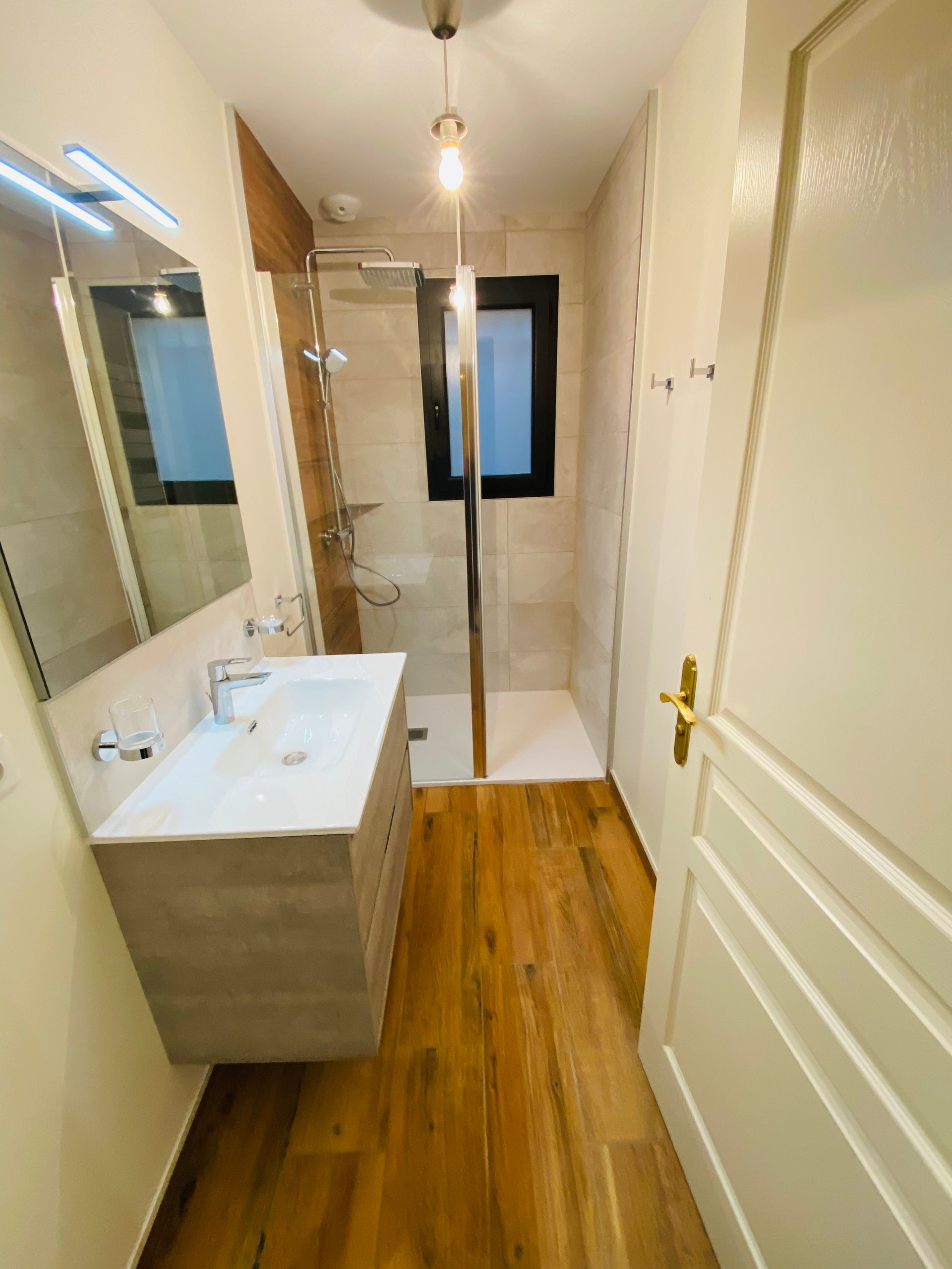 Agencement d'une petite salle de bains