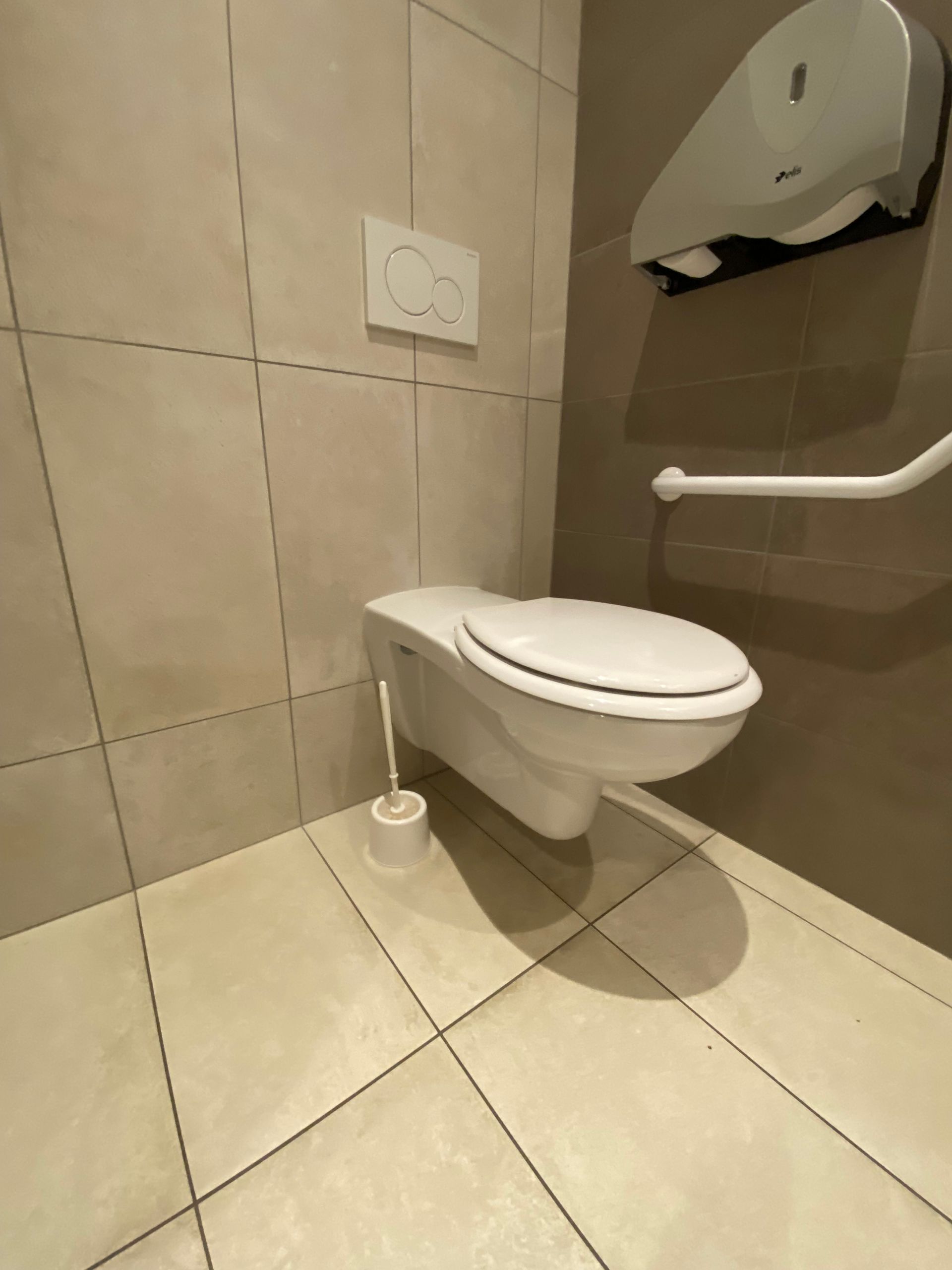 Installation de WC suspendus