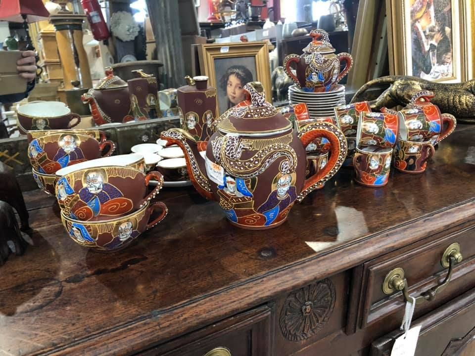 Service à thé décoré