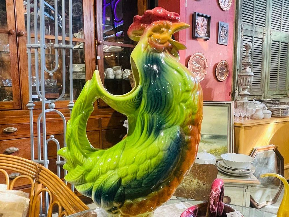 Vase en forme de coq vert