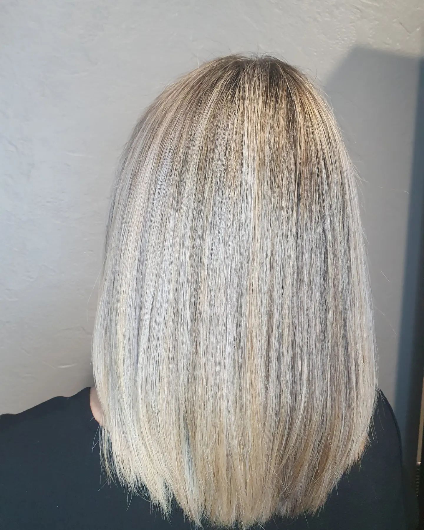 Coloration blond polaire