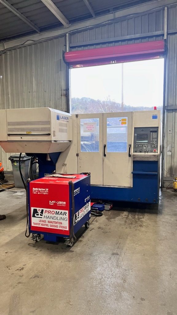 Mouvers qui transfère et met en place une machine