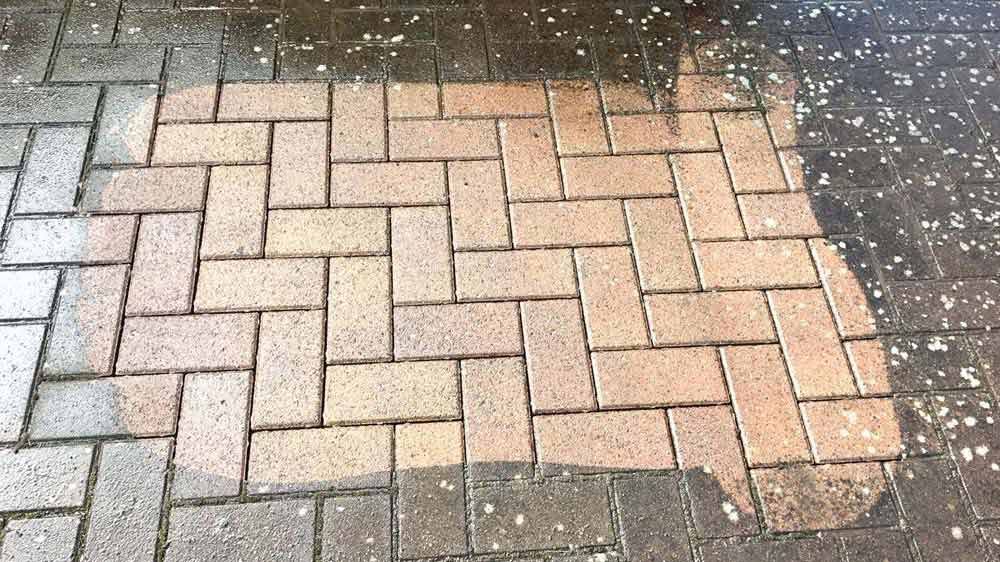 Vorher Nachher Bild - Einsatz von Hochdruckgeräten 