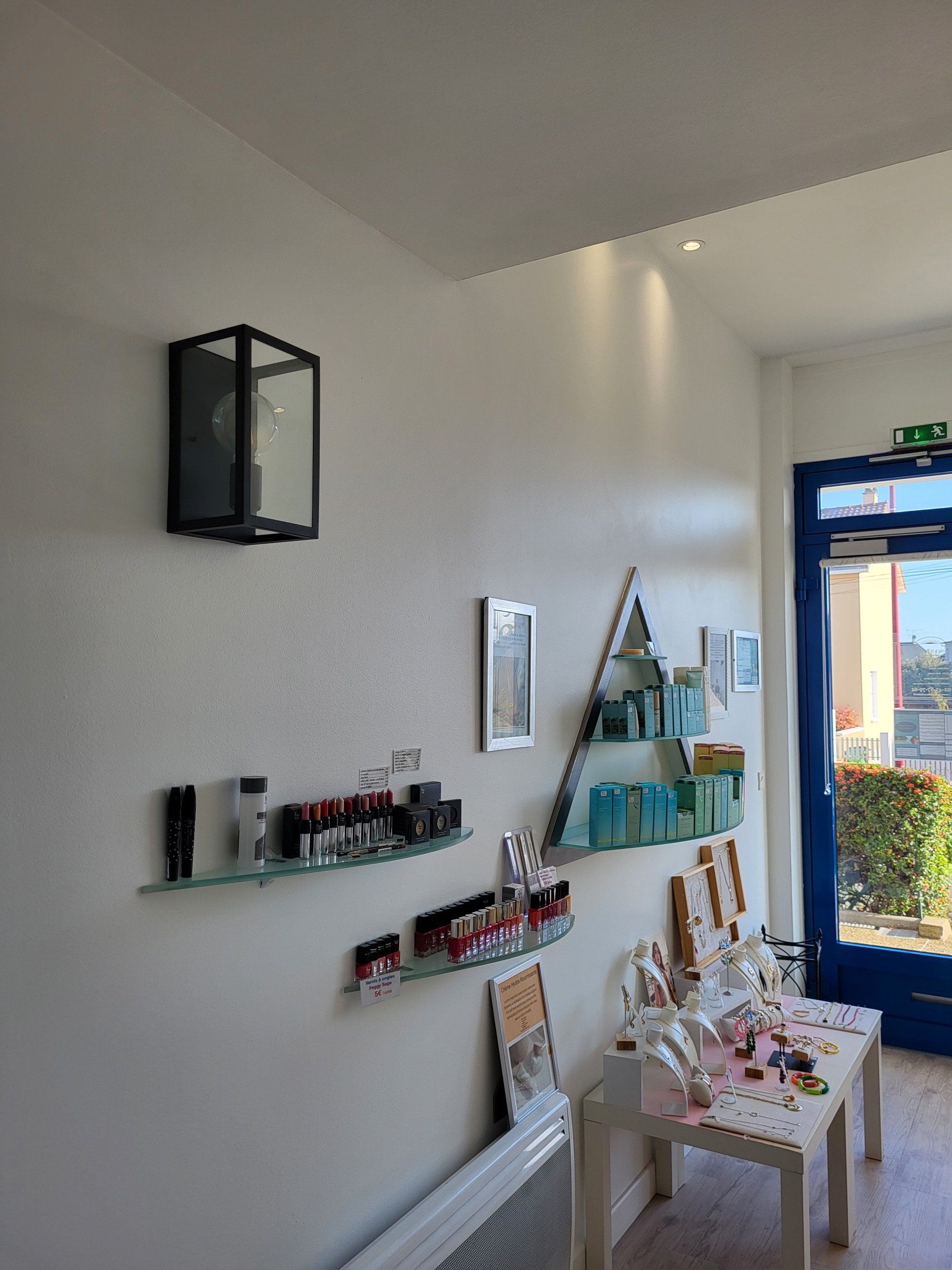 Les CyCladeS, le présentoir