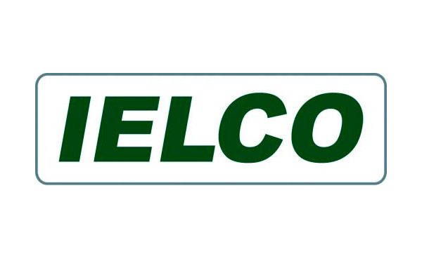 Un logotipo verde y blanco para ielco sobre un fondo blanco.