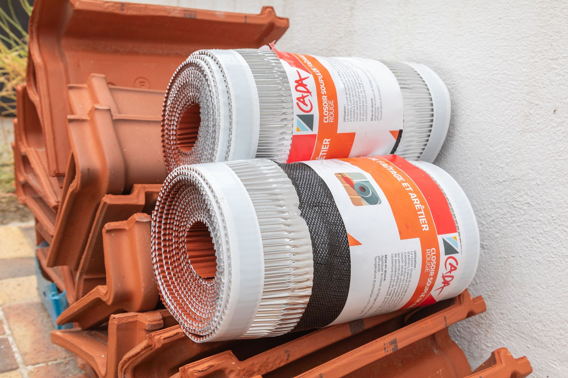 Tuiles et imperméabilisant CADA