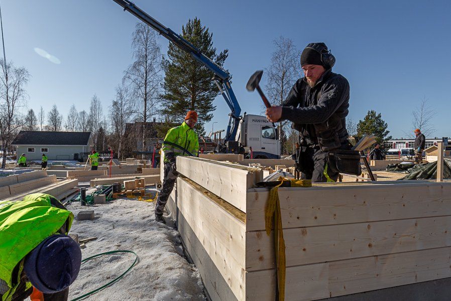 Rakentaminen - Kelorakennus Puustinen Oy