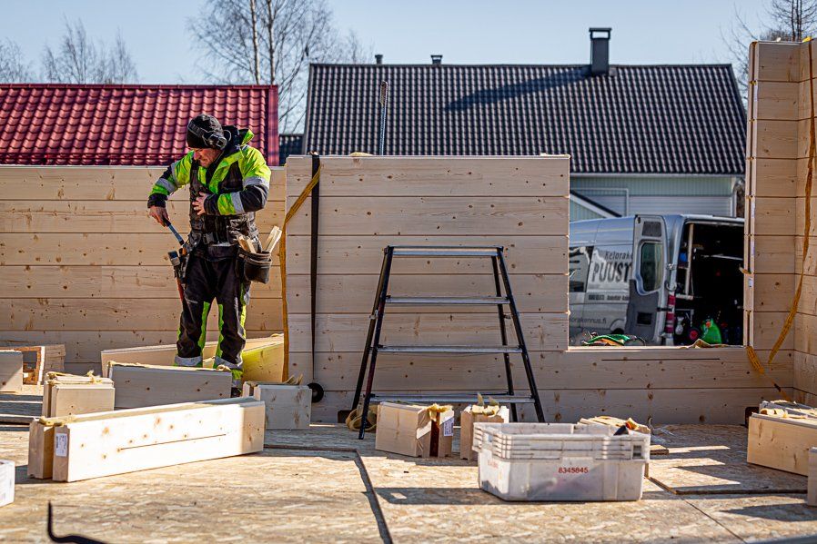 Rakentaminen - Kelorakennus Puustinen Oy