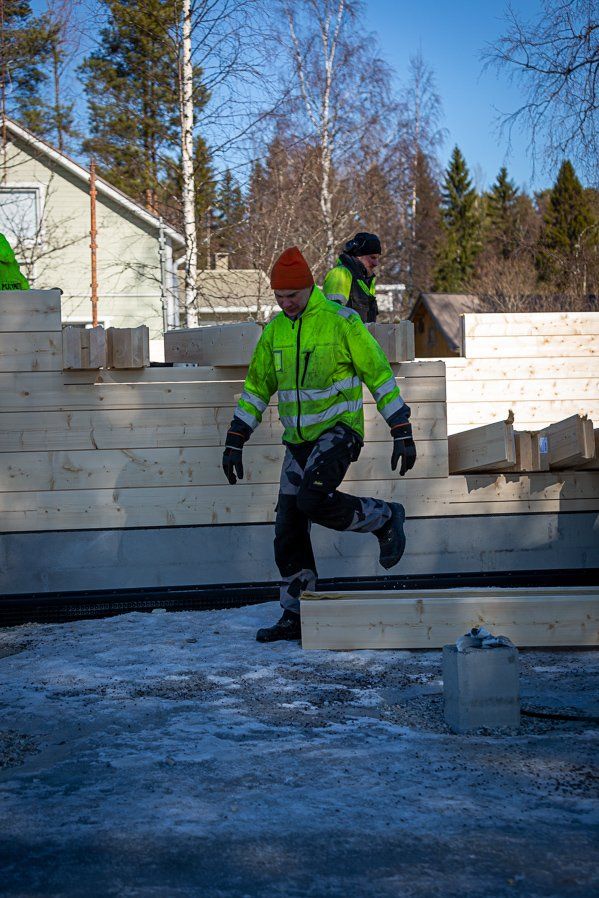 Rakentaminen - Kelorakennus Puustinen Oy