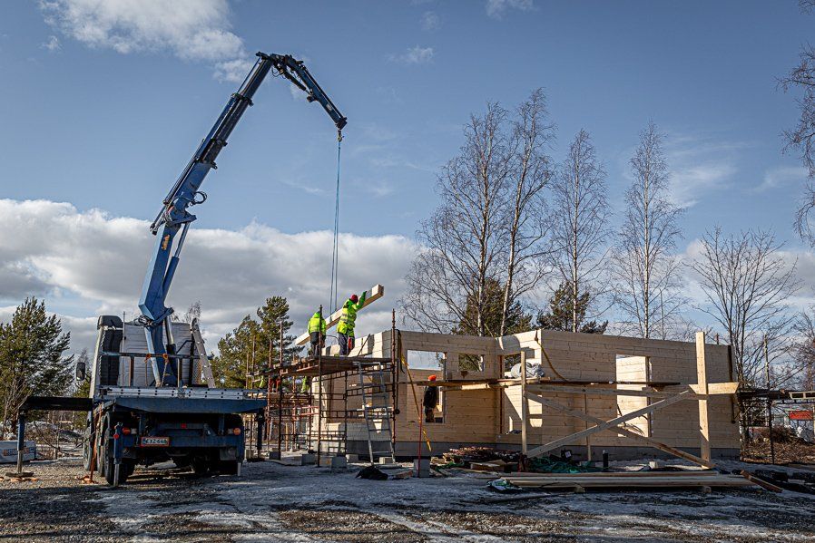 Rakentaminen - Kelorakennus Puustinen Oy