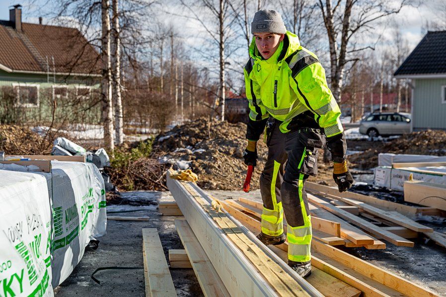 Rakentaminen - Kelorakennus Puustinen Oy