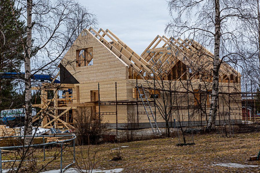 Hirsirakennukset - Kelorakennus Puustinen Oy