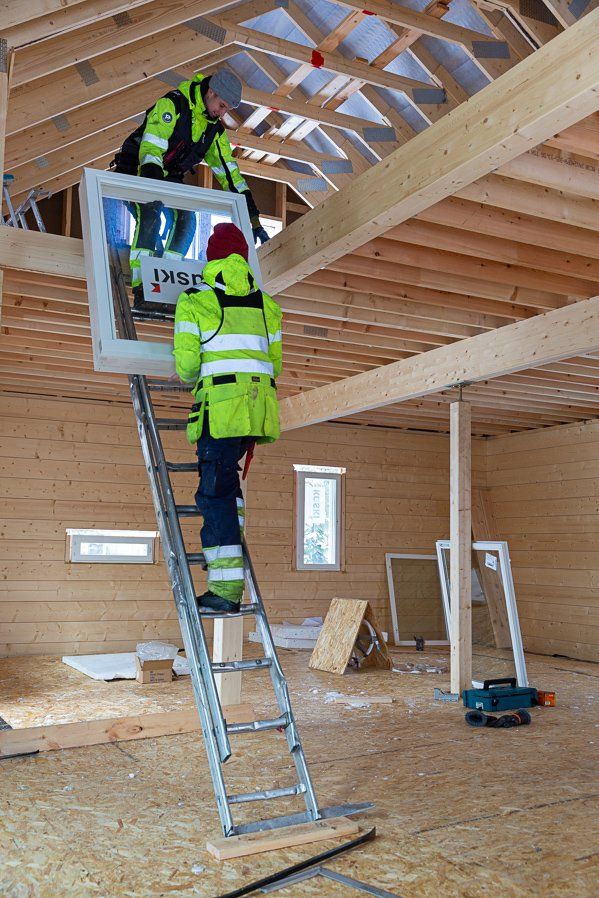 Hirsirakennukset - Kelorakennus Puustinen Oy