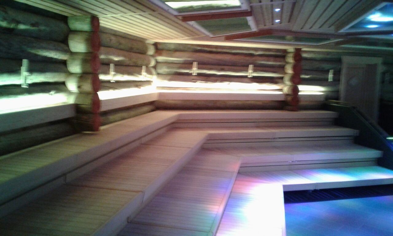 Kelokylpylät - Kelorakennus Puustinen Oy