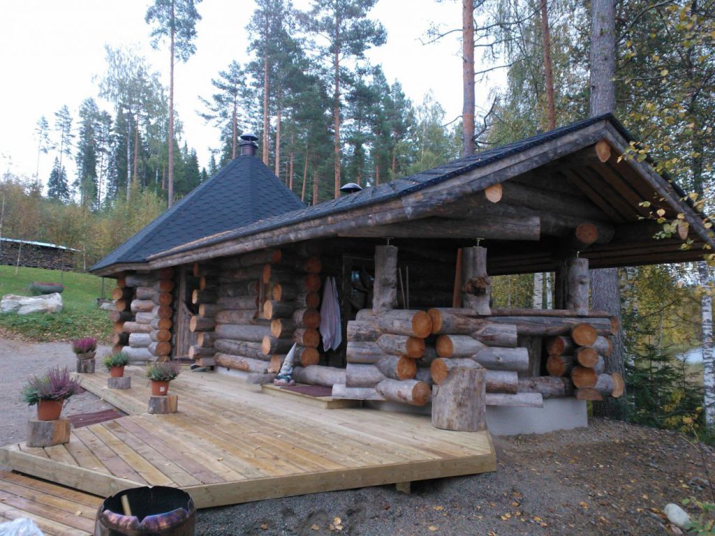 Kelosaunat - Kelorakennus Puustinen Oy