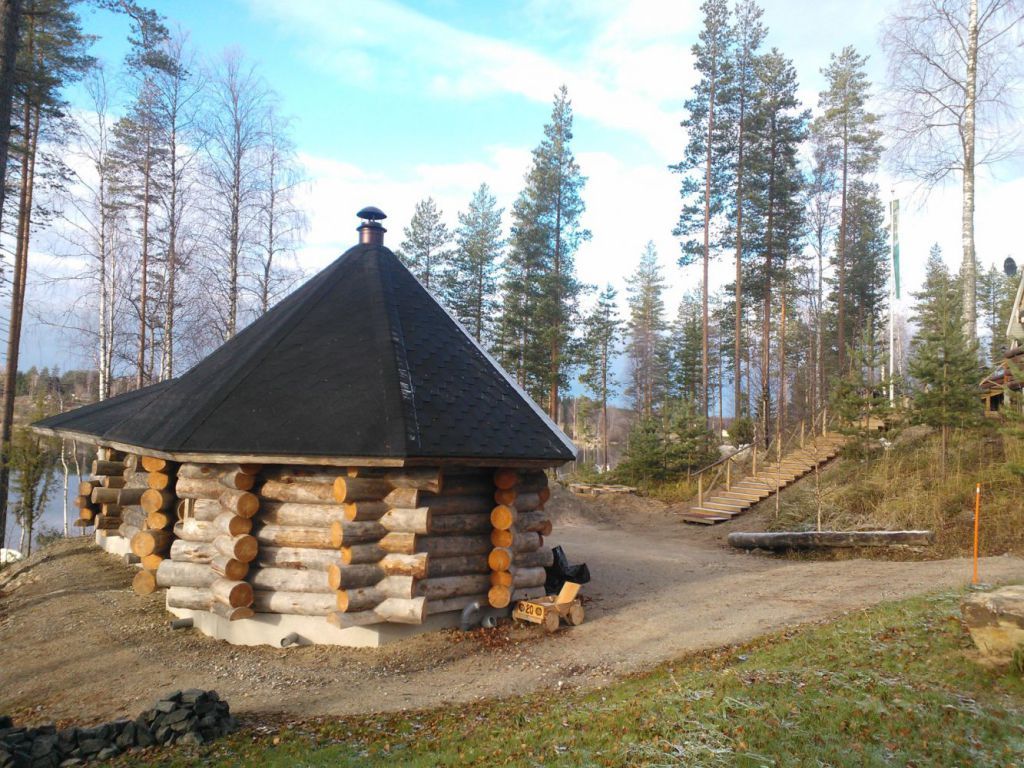 Kelosaunat - Kelorakennus Puustinen Oy