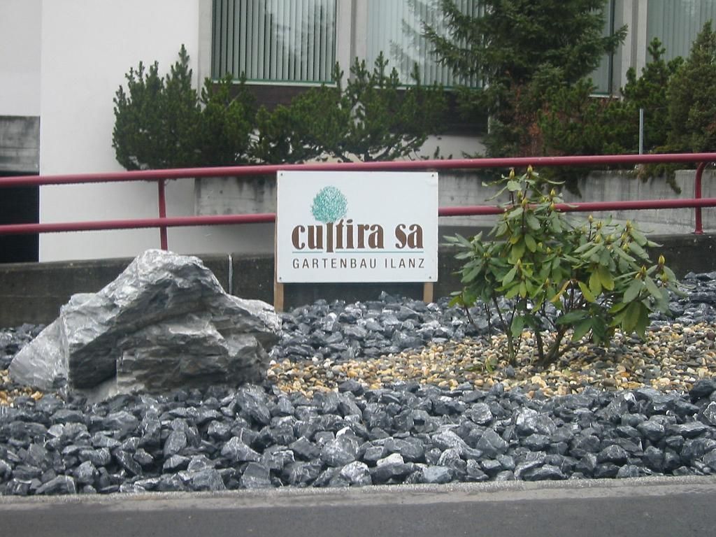 Steingarten Laax Murschetg