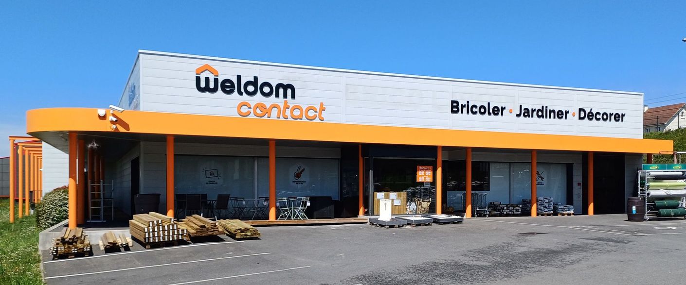 Façade du magasin Brico Lavaud