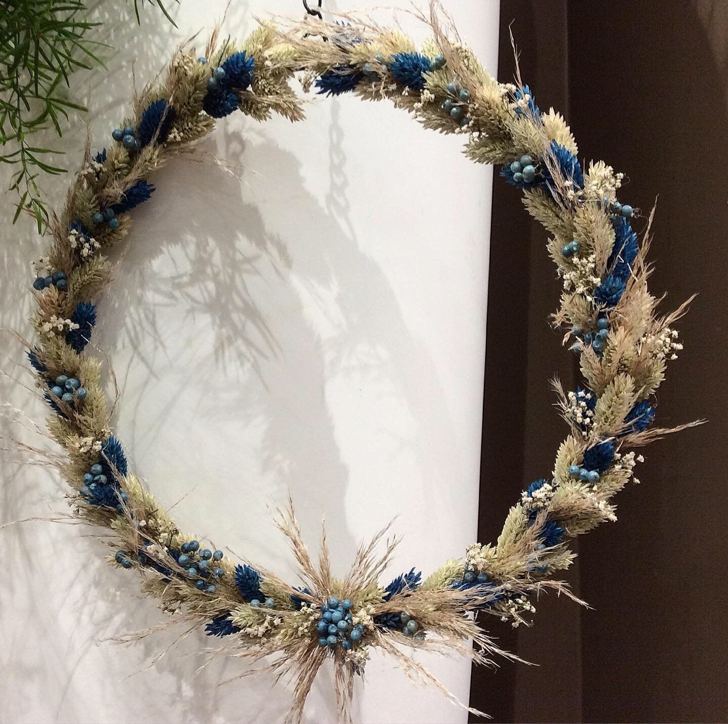 Couronnes de fleurs séchées