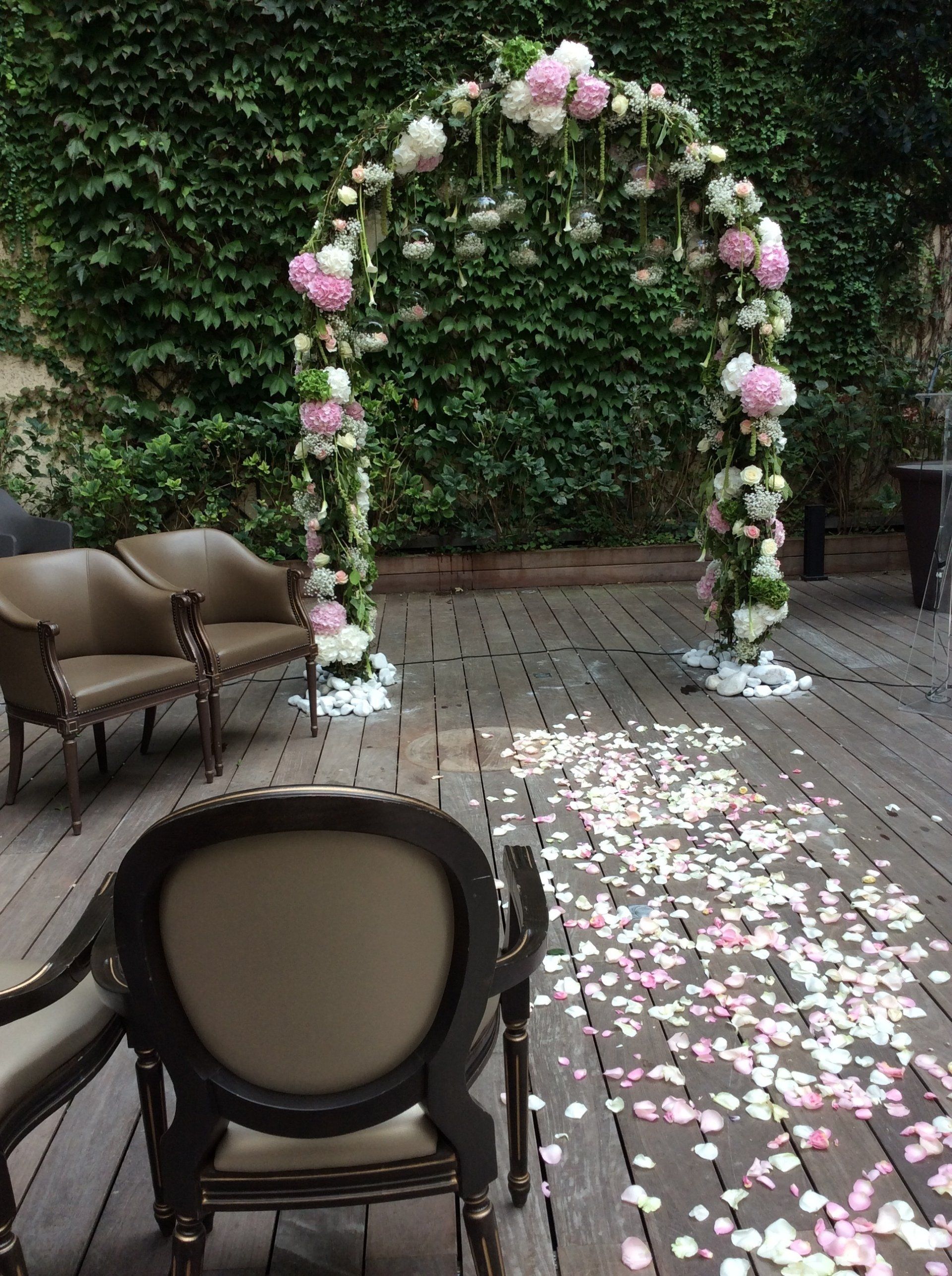 Arche fleurie pour mariage