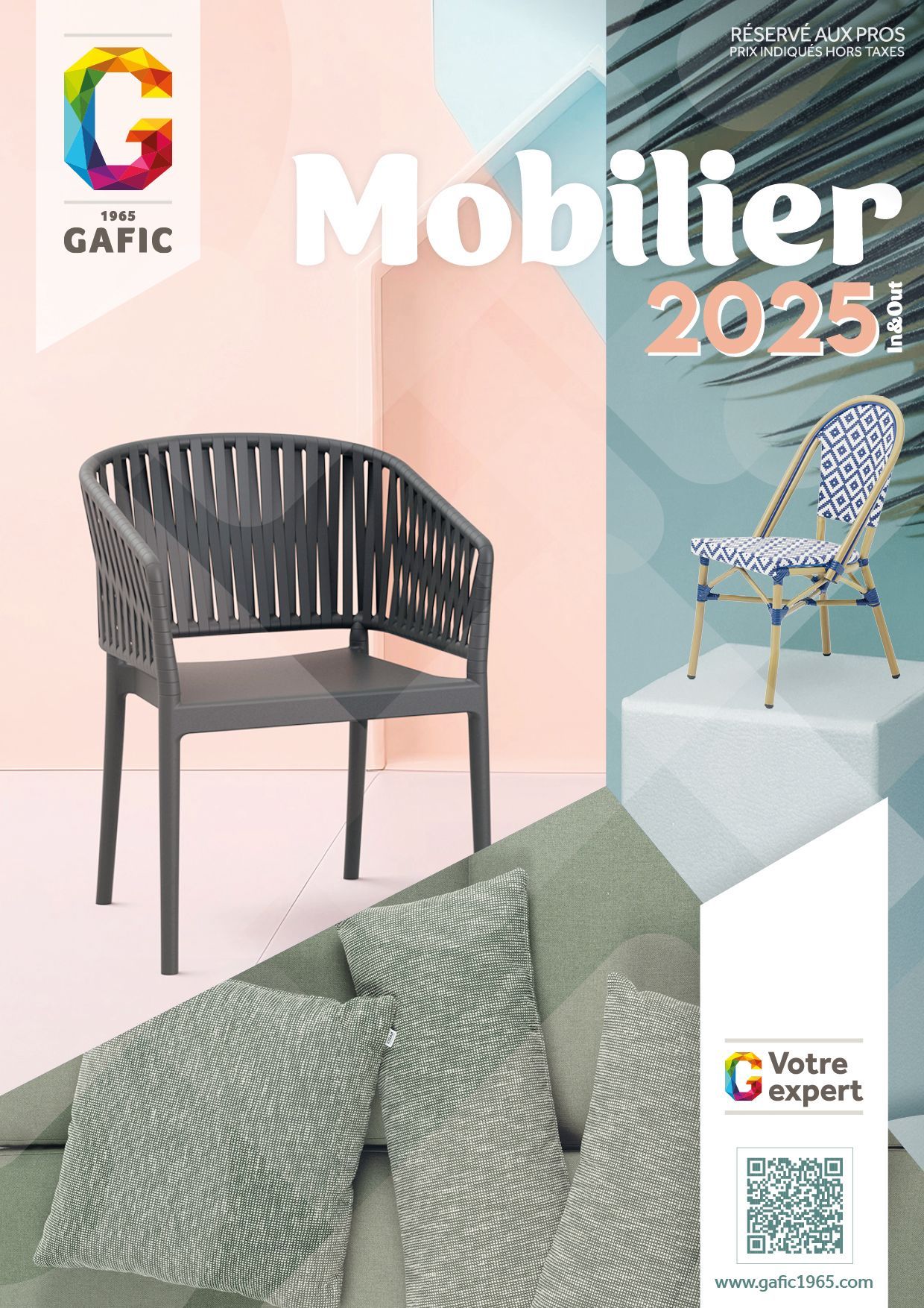 Couverture de catalogue de meubles avec chaises et coussins ; texte Mobilier 2025, étiquette GAFI.