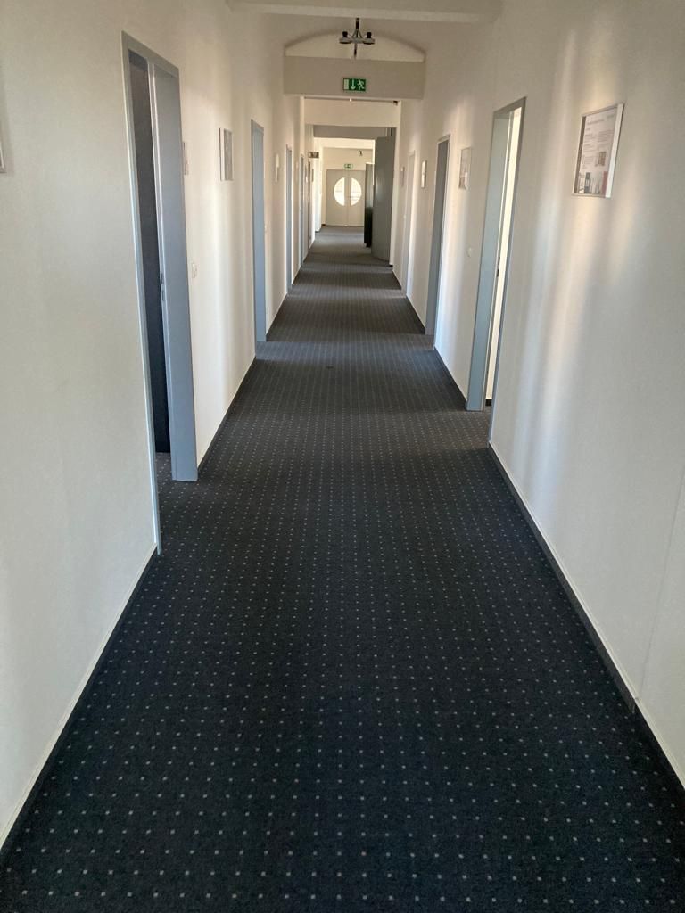 Malerbetrieb Restya  renovierter Flur