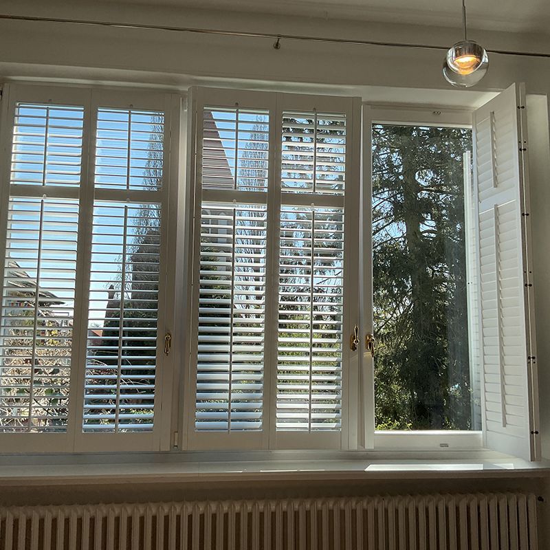 Jasno Shutters und Blinds
Shutters auf Dreh-Kippfenster