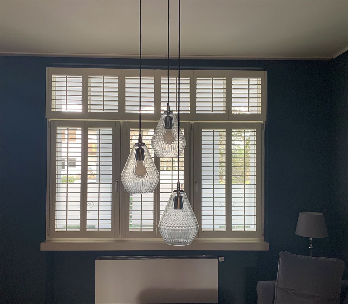 Jasno Shutters und Blinds